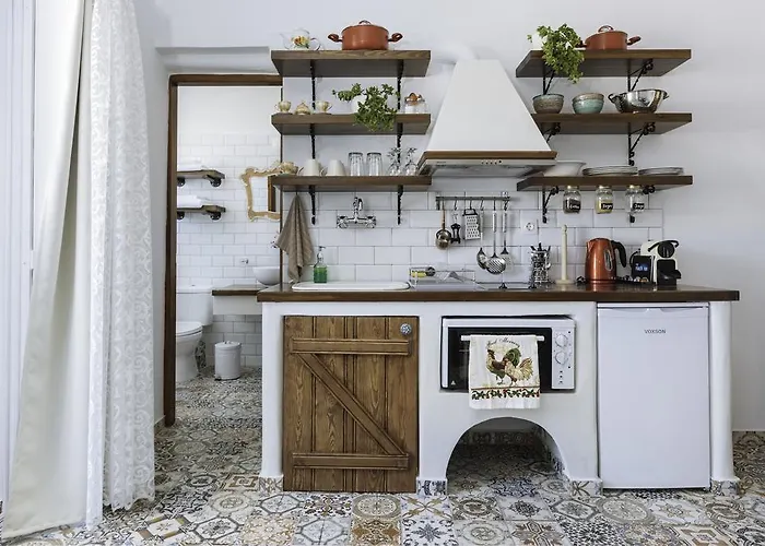 Gorgona Traditional 1 *