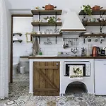 Gorgona Traditional 1 *